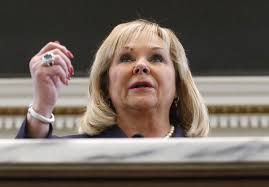Gov. Mary Fallin vetoes 'constitutional carry' gun bill, signs off