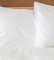 Beds sport pillow menus and bathrooms offer hair dryers. Holiday Inn Frankfurt Airport Neu Isenburg Ab 77 1 1 6 Bewertungen Fotos Preisvergleich Tripadvisor