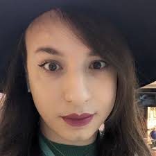 Danielle Rosen's Instagram, Twitter & Facebook