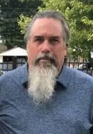 Warren Carver's Instagram, Twitter & Facebook