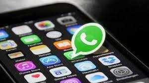 Pengguna whatsapp dapat kehilangan akun mereka jika tidak menyetujui syarat dan ketentuan baru yang akan diluncurkan 8 februari 2021. Ini Kebijakan Privasi Baru Whatsapp Dan Akan Berlaku Mulai 8 Februari 2021 Prempuan Bali Prempuan Bali