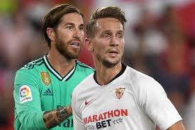 Maybe you would like to learn more about one of these? Frenkie De Jong Over Messi Zijn Eerste Barca Rondo En De Snelle Aanpassing Voetbal International