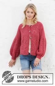 The pattern comes with a schematic. Berry Diamond Cardigan Drops 202 17 Free Knitting Patterns By Drops Design