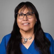 Janet Barrera's Instagram, Twitter & Facebook