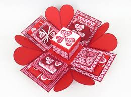 Diese diy explosionsbox ist ideal, um ein persönliches geldgeschenk zur hochzeit zu gestalten. Explosionsbox Valentinstag Bastelvorlagen Mit Anleitung