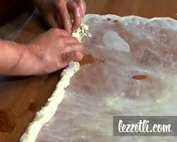 Kol Boregi Yemek Tarifleri Ascilik Yiyecek Ve Icecek