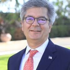 Pat Bombard's Instagram, Twitter & Facebook