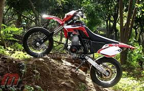 .ducati dtracker modif supermoto d tracker modifikasi supermoto d tracker 250 supermoto d'tracker x. Modifikasi Kawasaki D Tracker Up Side Down Asia Klik Saja Portal Sepeda Motor Dan Seluruh Aspeknya