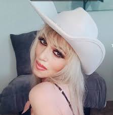 Ready for fall weather and some live music!!