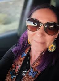 Just wondering name of store that sells Archbold earrings