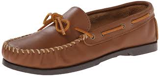 minnetonka moccasins sizing chart minnetonka mens classic