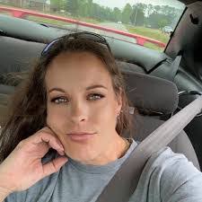 Ginger Hardin's Instagram, Twitter & Facebook