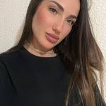 Lona Carr's Instagram, Twitter & Facebook