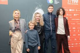 Carolina crescentini è sua madre. Letto N 6 L Incontro Con Carolina Crescentini E Motta A Torino 2019 Movieplayer It