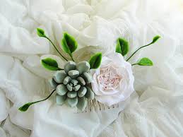 Green plants may seem tricky to care for, but they don't have to be. Succulent White Rose Hair Comb Accessories Weddings Valresa Com