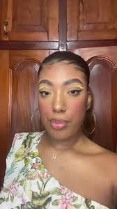 Casi me da tortícolis grabando esto 🤣🤣 #maquillaje #makeup #makeupartist  #proffessionalmakeupartist #maquilladora #maquillista #maquilladorapro