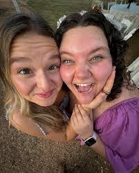 Brooke Mcclelland's Instagram, Twitter & Facebook