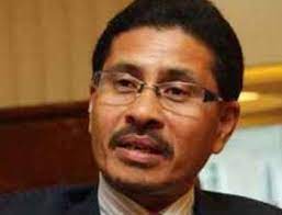 15 şubat 1962 doğumlu) malezyalı bir siyasetçi ve selangor'daki kapar seçim bölgesi için malezya parlamento üyesi (mp). Prove Loyalty To Anwar By Offering Your Seats Pkr Mp Tells Azmin Zuraida Malaysia Today