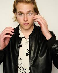 Keith Agar (@keith_agar) • Instagram photos and videos