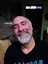 It is with very heavy hearts that we share with you the passing of our dear  friend, Darryl Jenkins, singer/songwriter, musician, Entertainer and  brother. Our condolences go out to all his Family