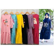 Mengenalkan baju muslim anak perempuan pada anak sangat penting. Jual Gamis Anak Kaos Sablon Size 2 8 Tahun Baju Muslim Anak Perempuan Gamis Anak Perempuan Terbaru Juli 2021 Blibli