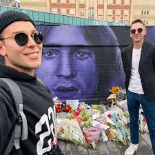 Nicholas Zahn (@nickzahn) · Chicago, IL