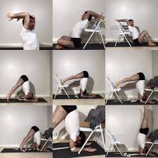 (if your hands rotate inwards toward each other, use a block between your hands. Preparazione A Pincha Mayurasana Recorded Classes 07 20 Italy Online Iyengar