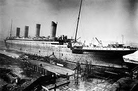Die titanic rammt einen eisberg. Rms Titanic Wikipedia