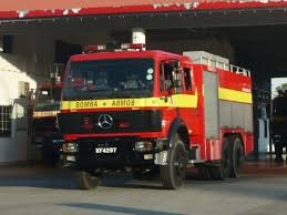 Terjemahan dari «bomba» dalam bahasa inggris: Bomba Brunei Recruitment