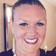 Paula Grayson's Instagram, Twitter & Facebook