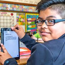 Northfield, United States. Free audio guided tour for iPhone and Android:  St. Dominic School Walking Tour