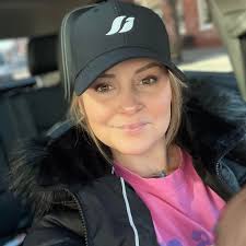 What salon in Frederick can style medium length hair for a big event?