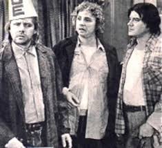 I own none of these clips, or the copyrights to them.in this video there are 3 episodes with just larry, darryl, and darryl clips in order of appearance. Larry Daryl And Daryl Reverbnation