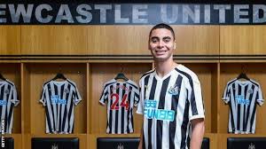 How would you describe almiron as a player? Miguel Almiron Newcastle United Sign Playmaker For Club Record Fee Of 20m Bbc Sport
