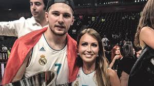 Luka doncic's mom is so hot, his dad who played professional basketball wasn't even mentioned in his write up when he got drafted. Soup Request Luka Doncic S Mom Otherground Mixedmartialarts Com Forums