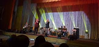 Sper ca ascultati directia 5 si veti asculta in continuare la national fm directia 5. Interviuri Viva Fm Cristi Enache DirecÅ£ia 5 È™i Alina Viva Fm