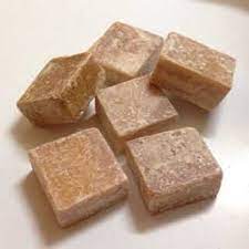 عطور عبد الصمد القرشي, سادة العطر الملكي, واحدة من أفضل شركات انتاج العطور والعود والعنبر في العالم منذ 1852. Ø¨Ù†Ø§Øª Ø­Ø¯ Ù„Ø§Ø­Ø¸ Ù‡Ø§Ù„Ø´ÙŠ Ø¹Ù„Ù‰ Ù…ÙƒØ¹Ø¨Ø§Øª Ø§Ù„Ù…Ø³Ùƒ Ù…Ù† Ø¹Ø¨Ø¯ Ø§Ù„ØµÙ…Ø¯ Ø§Ù„Ù‚Ø±Ø´ÙŠ Ù‡Ø§Ù… Ù…ÙˆØ¶Ù‡