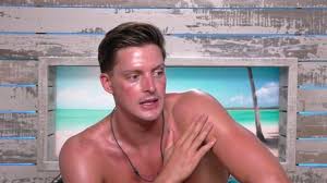 Fresh out of medical school, alex. It S A Bit Disappointing Dr Alex Is Still Unhappy With Alexandra On Tonight S Love Island Her Ie