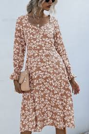 2 waist bend to one side and find the crease. Pretty Ditsy Floral Printed Long Sleeve Sweetheart Neck Mid Pleated A Line Dress For Women Beautifulhalo Com