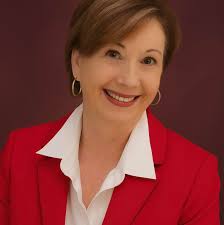 I now have a teenage son😳🤯 We surprised him with a birthday cake at his  baseball team LSU watch party last night. 💜💛Today is his 13th  birthday!!!! Happy birthday to my amazing