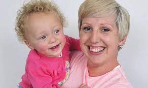 Lauren jackson was created from the calendar year 1981 and now she's australian that had been she's hosted parties to family and their friends at your home. Lauren Jackson Was Nine Weeks Pregnant When Told She Had Breast Cancer Express Co Uk