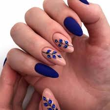 Además encuentra las distintas opciones de color y elige tu preferida. Unas Acrilicas Color Azul Rey Novocom Top