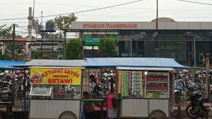 Cara terbaik untuk turun bukit, kekalkan gear pada kedudukan di d4. Calon Penumpang Krl Stasiun Tangerang Ditolak Naik Kereta Tak Bawa Strp Suara Jakarta