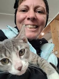 Katherine Hocking's Instagram, Twitter & Facebook