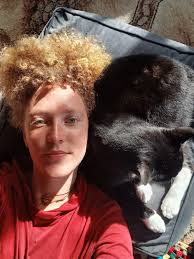 Hello everyone and thank you for having me in your group 🙏. I've actually  just joined a few local groups and I hope you can help me, I currently live  in London