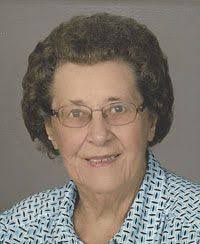 Ellen Armbruster's Instagram, Twitter & Facebook