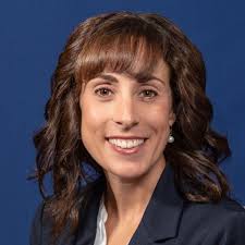 Mrs. Laura Mayer (@laurammayer)