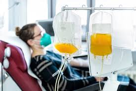 Plasma spenden heißt leben retten. Neue Immunplasma Spende Sowie Blutspende Helfen Covid Erkrankten Am Ukh