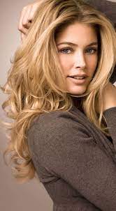 Le blond miel s'impose comme l'une des couleurs phares de cet hiver. 22 Idees De Couleur Blond Miel Coupe De Cheveux Cheveux Coiffure