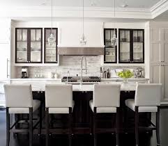 Transitional Kitchen Design With White Shaker Style Cabinets Jennifer Worts Design Transitional Kitchen Design Classic White Kitchen Modern Kitchen Design